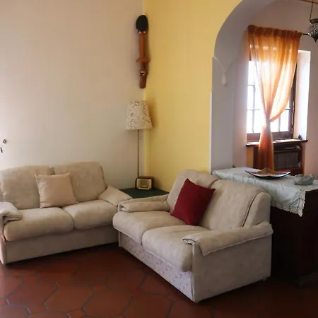 Domus Alba Tatil Evi