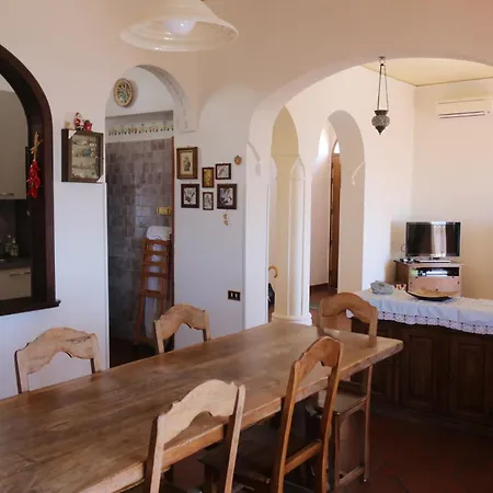 Domus Alba *